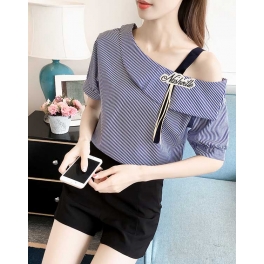 blouse import T4420